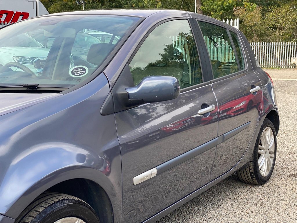 Used Renault Clio 2007 for sale - 76445817: Photo 20