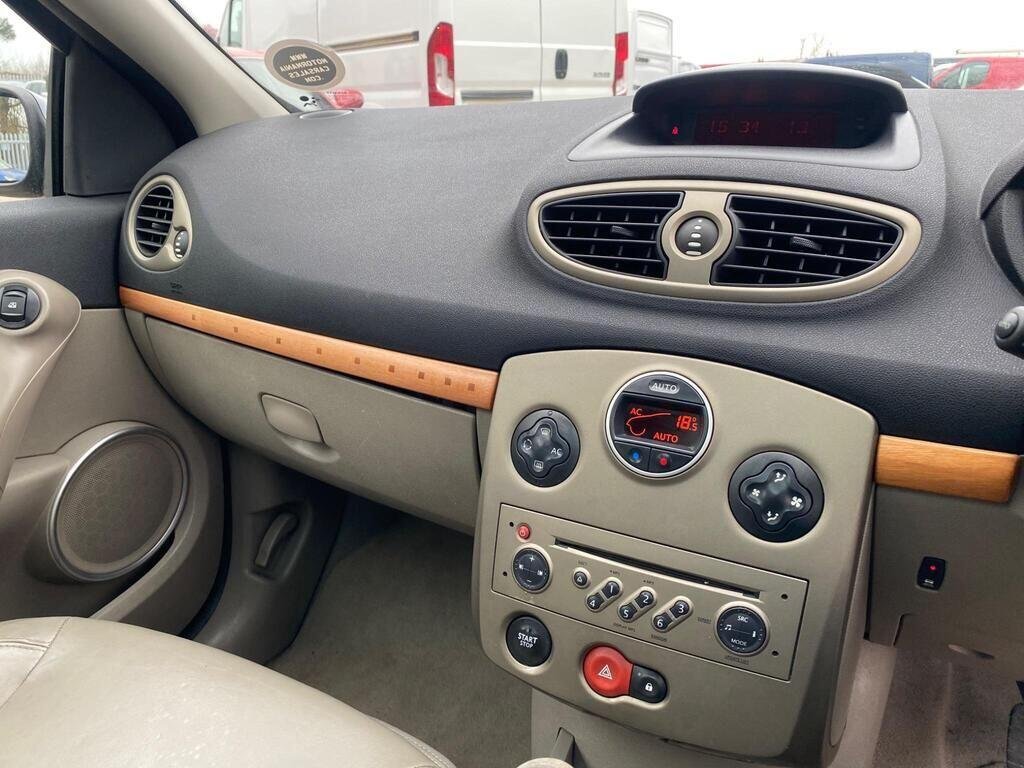 Used Renault Clio 2007 for sale - 76445817: Photo 26
