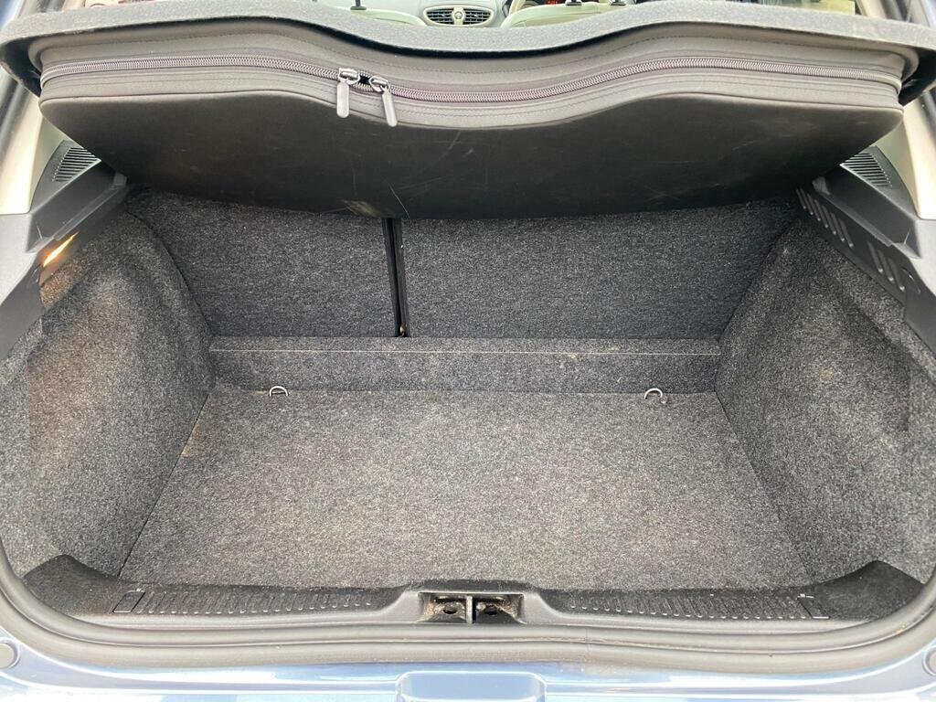 Used Renault Clio 2007 for sale - 76445817: Photo 41