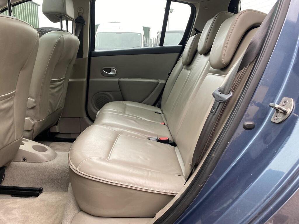 Used Renault Clio 2007 for sale - 76445817: Photo 44