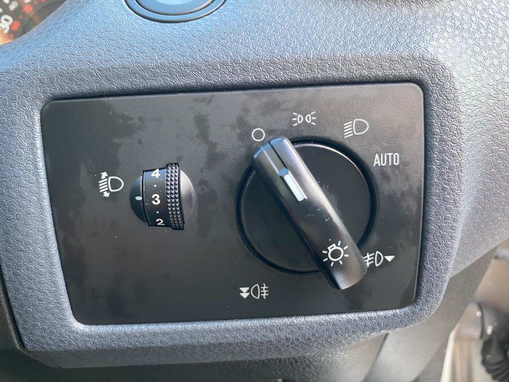 Used Ford Fiesta 2008 for sale - 76439005: Photo 32