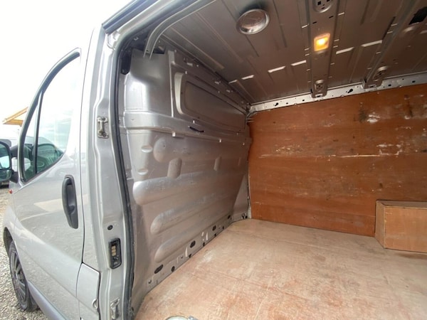 Used Vauxhall Vivaro 2011 for sale - 76229090: Photo 13