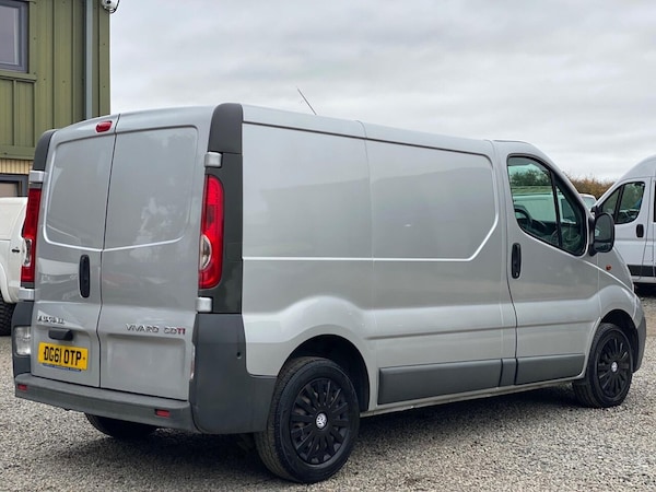 Used Vauxhall Vivaro 2011 for sale - 76229090: Photo 5