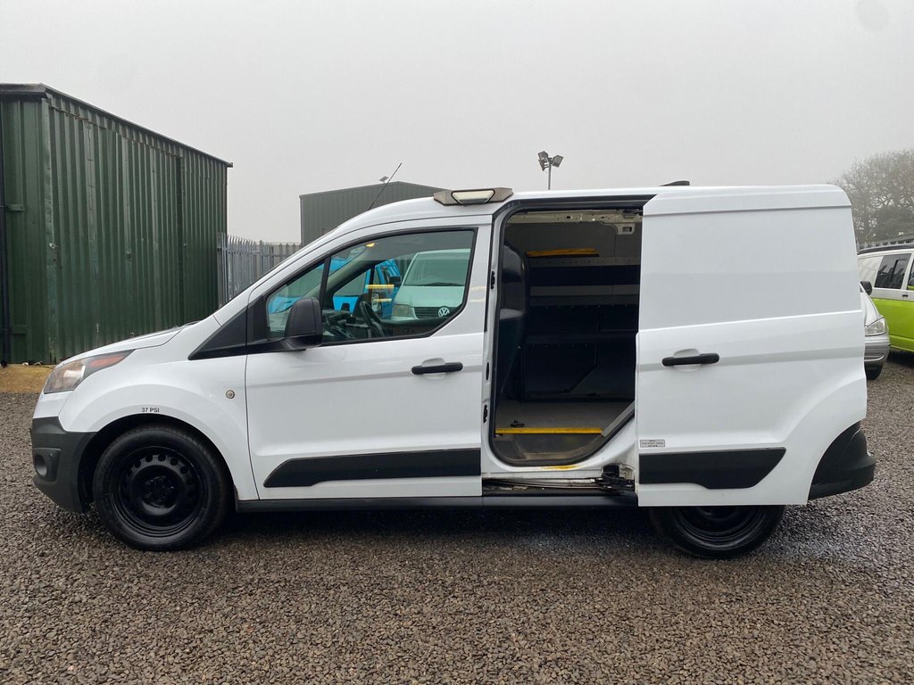 Used Ford Transit Connect 2017 for sale - 77139714: Photo 17