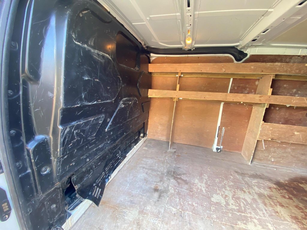 Used Ford Transit Custom 2015 for sale - 77710881: Photo 12