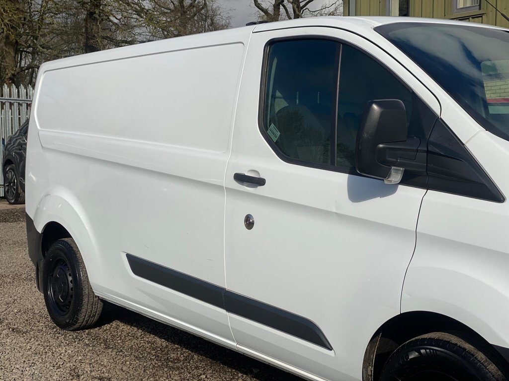 Used Ford Transit Custom 2015 for sale - 77710881: Photo 22