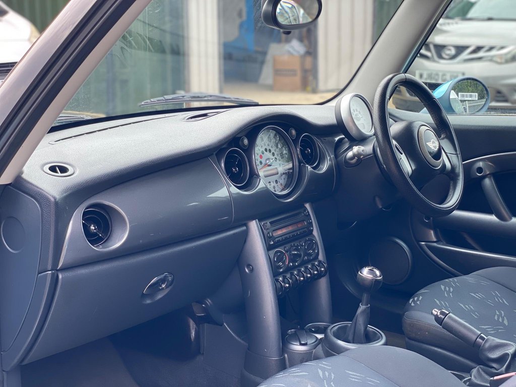 Used MINI Hatch 2005 for sale - 77733915: Photo 13