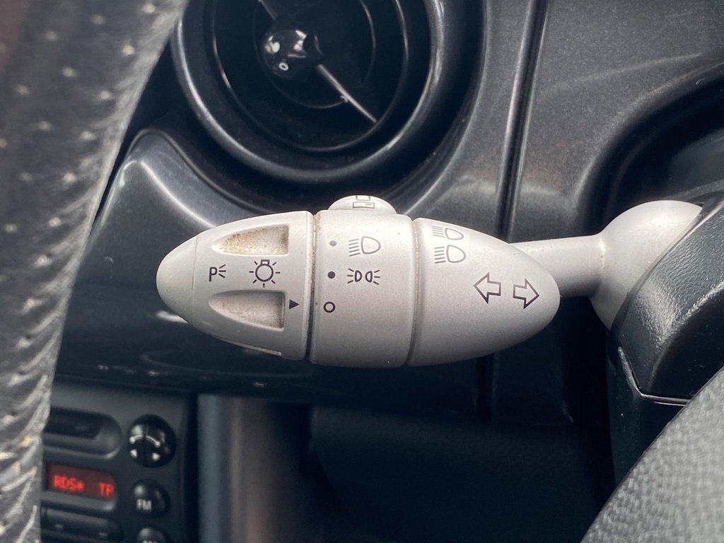 Used MINI Hatch 2005 for sale - 77733915: Photo 38