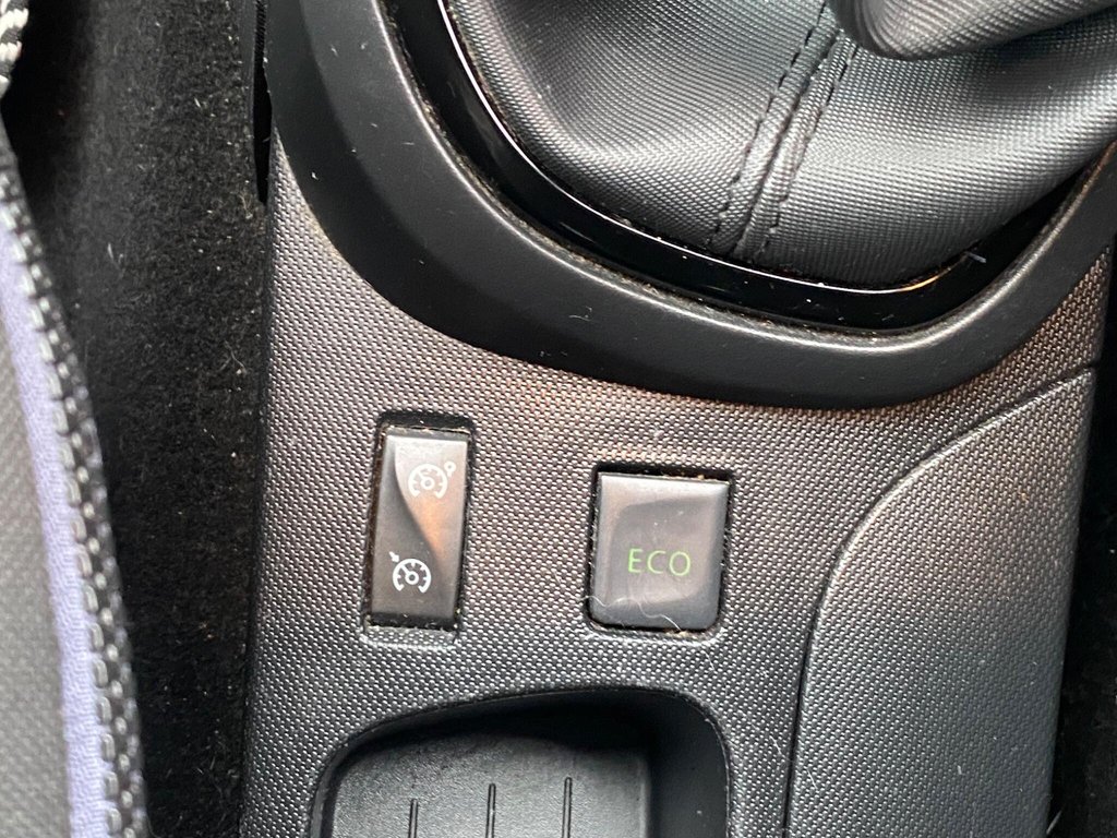 Used Renault Captur 2013 for sale - 77470503: Photo 35