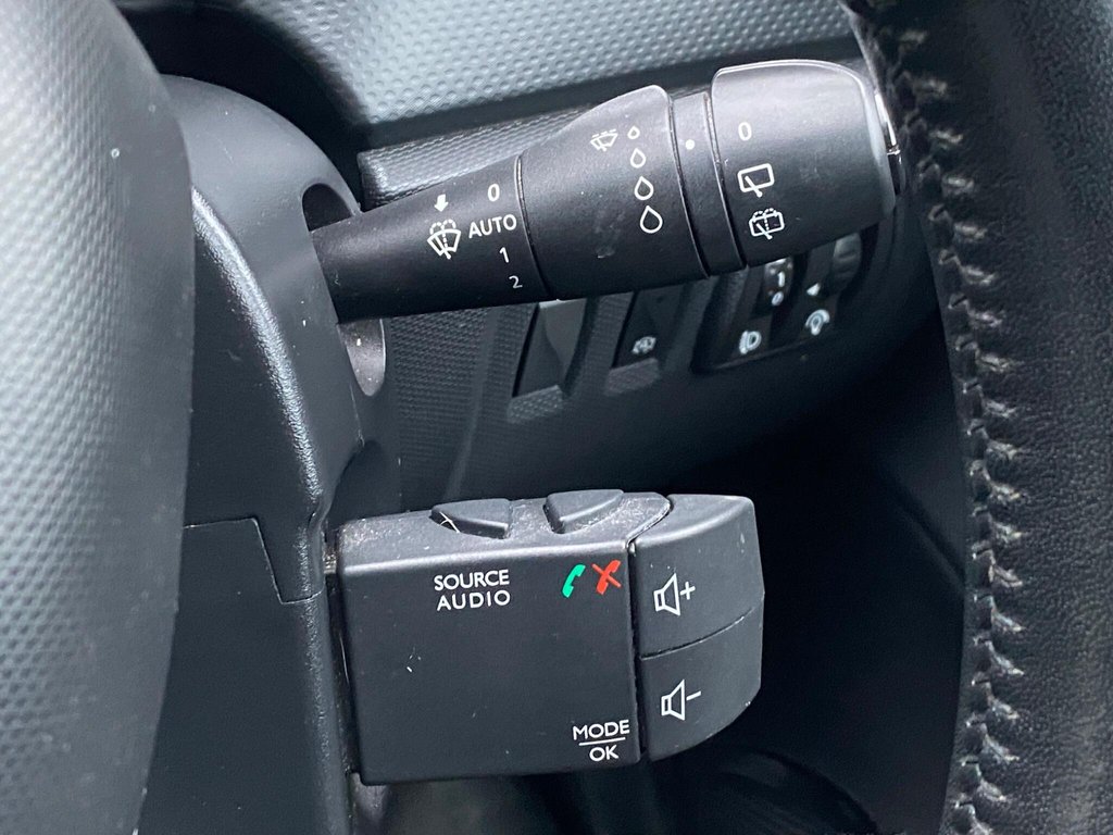 Used Renault Captur 2013 for sale - 77470503: Photo 40