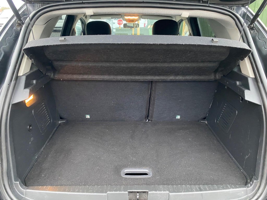 Used Renault Captur 2013 for sale - 77470503: Photo 47