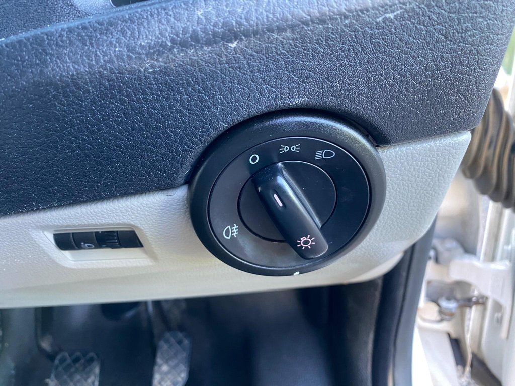 Used Volkswagen Transporter 2016 for sale - 77080575: Photo 41