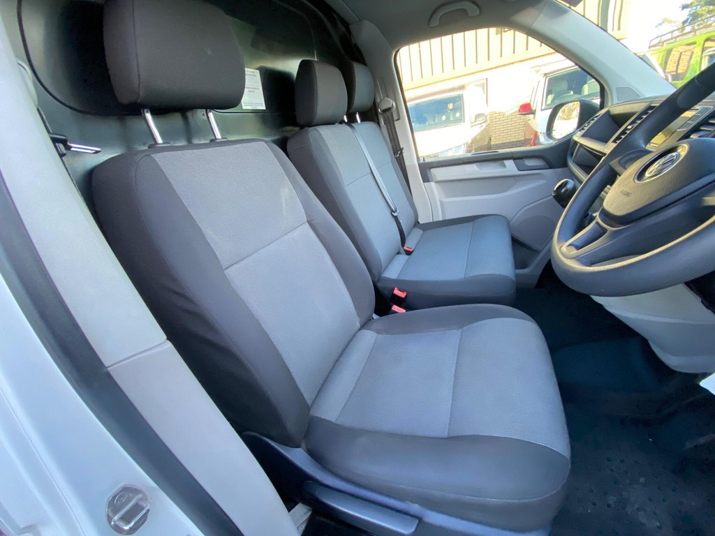 Used Volkswagen Transporter 2016 for sale - 77080575: Photo 8