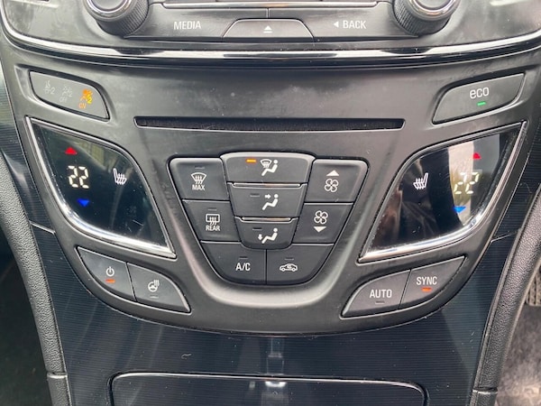 Used Vauxhall Insignia 2014 for sale - 76303848: Photo 35
