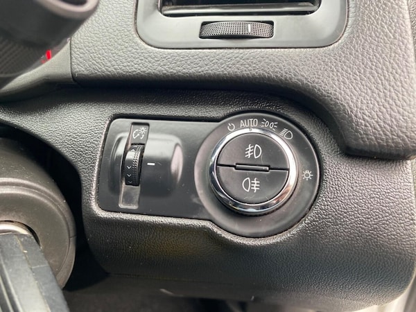 Used Vauxhall Insignia 2014 for sale - 76303848: Photo 41