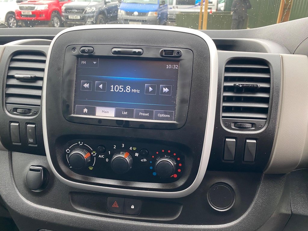 Used Renault Trafic 2014 for sale - 76665451: Photo 30