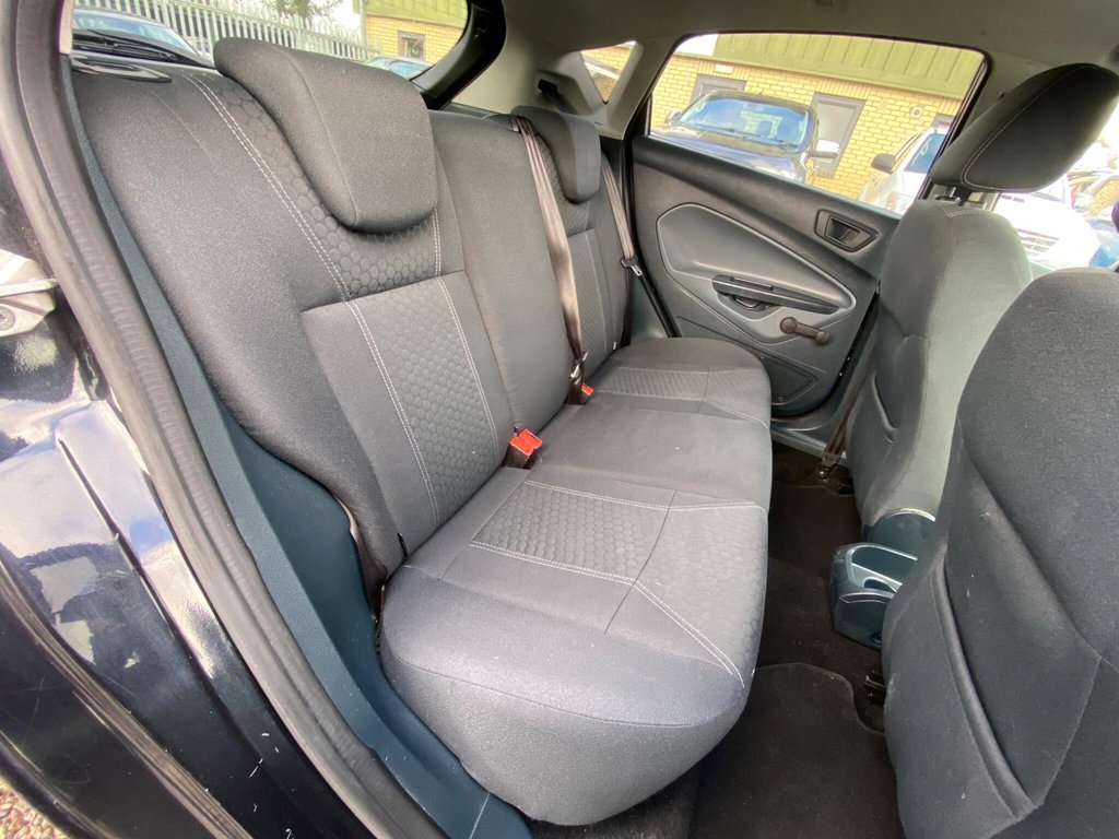 Used Ford Fiesta 2011 for sale - 76327886: Photo 10