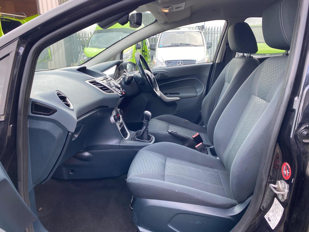 Used Ford Fiesta 2011 for sale - 76327886: Photo 13