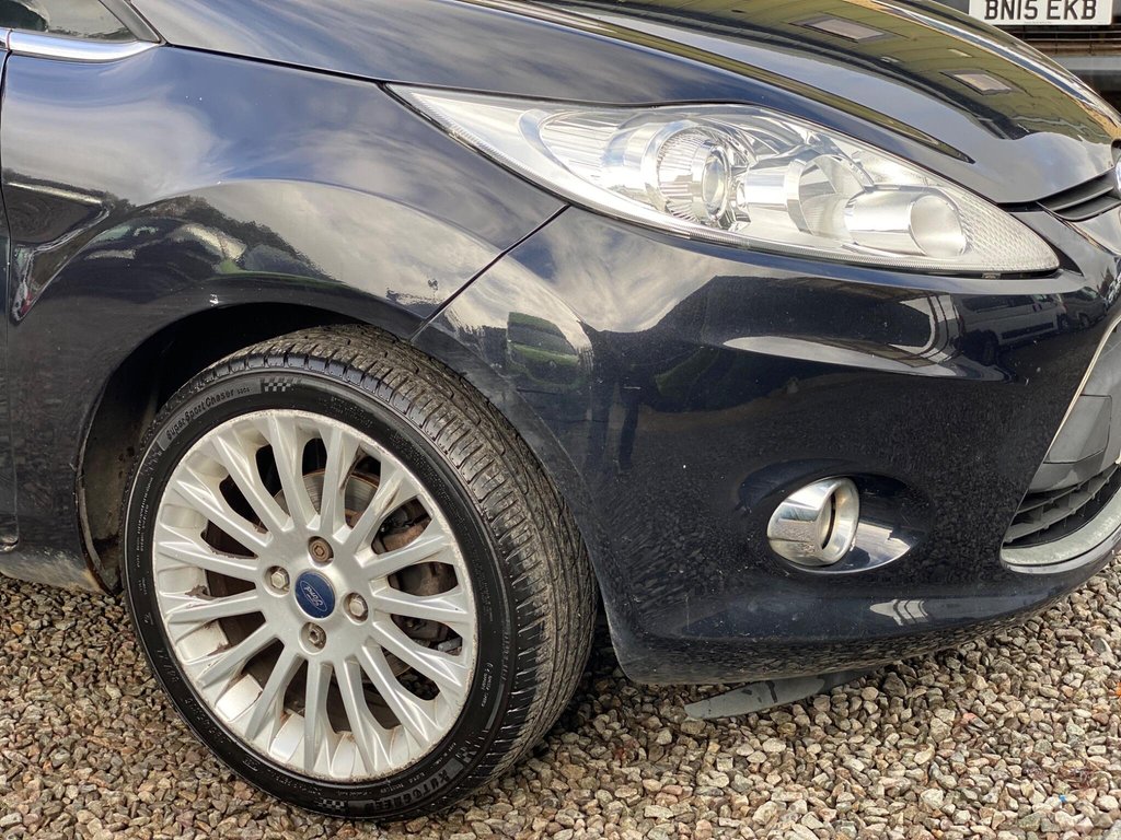 Used Ford Fiesta 2011 for sale - 76327886: Photo 19