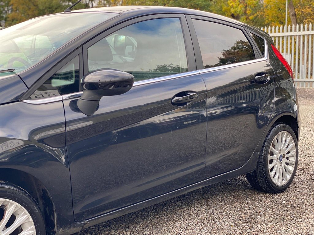 Used Ford Fiesta 2011 for sale - 76327886: Photo 22