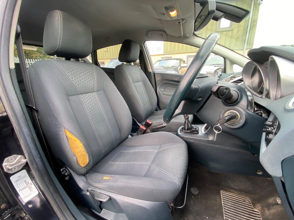 Used Ford Fiesta 2011 for sale - 76327886: Photo 27