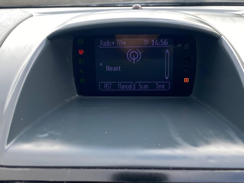 Used Ford Fiesta 2011 for sale - 76327886: Photo 28