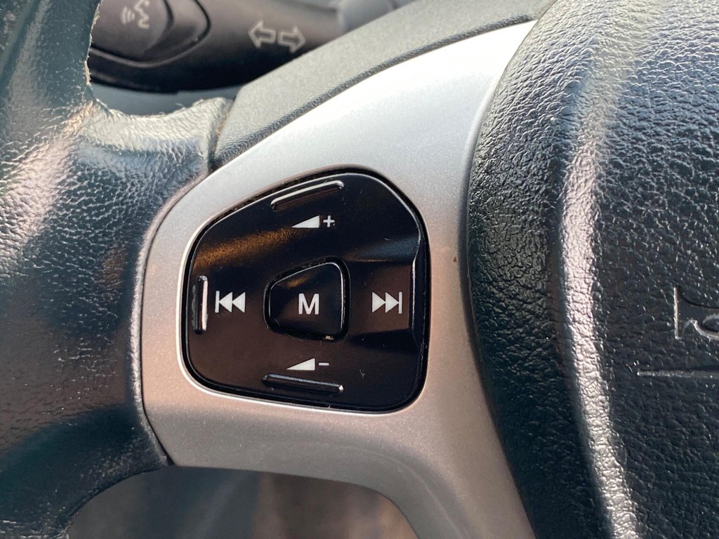 Used Ford Fiesta 2011 for sale - 76327886: Photo 32