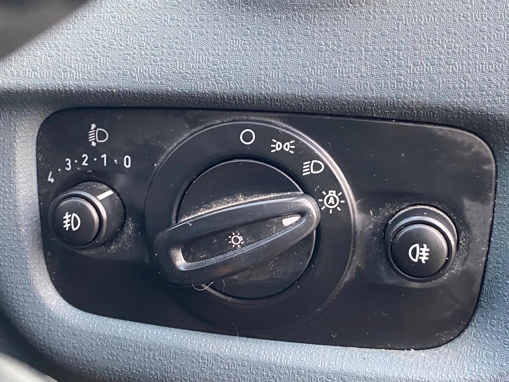 Used Ford Fiesta 2011 for sale - 76327886: Photo 35