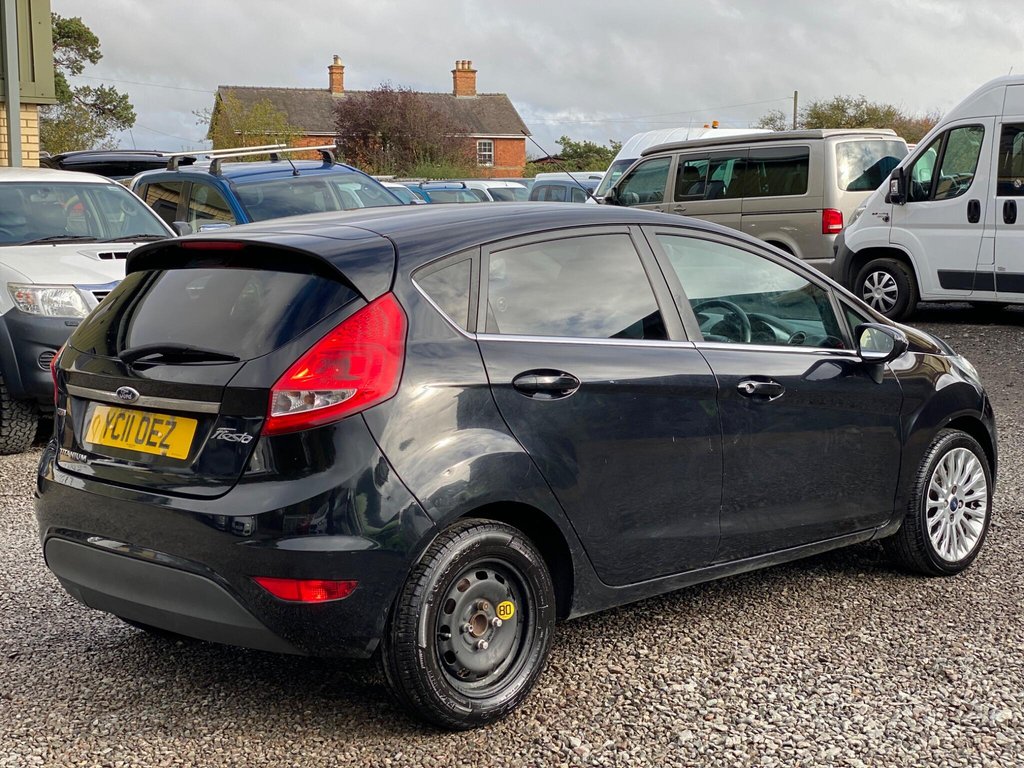 Used Ford Fiesta 2011 for sale - 76327886: Photo 5