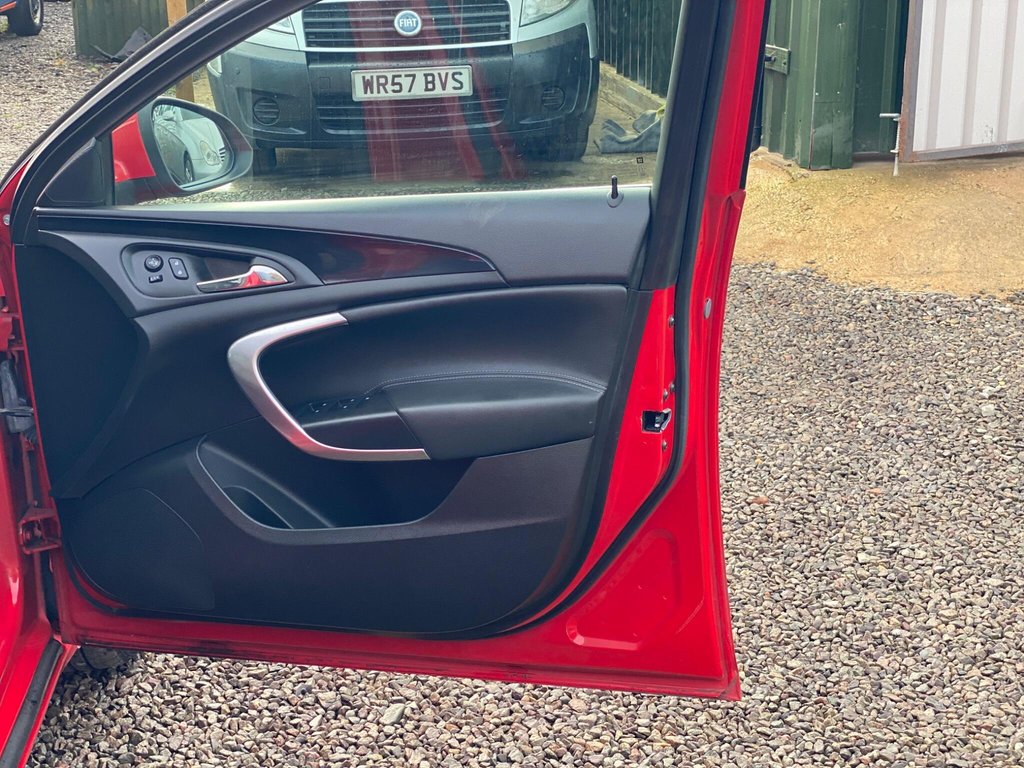 Used Vauxhall Insignia 2015 for sale - 76552089: Photo 46