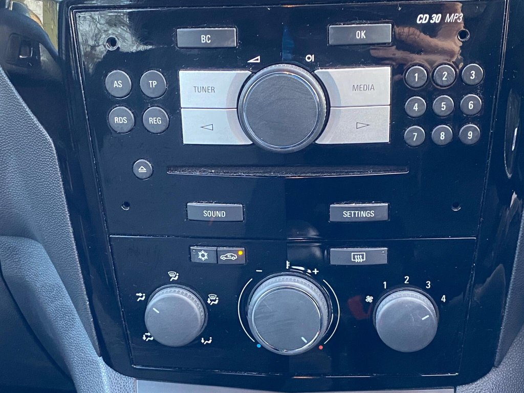 Used Vauxhall Zafira 2013 for sale - 77525848: Photo 34