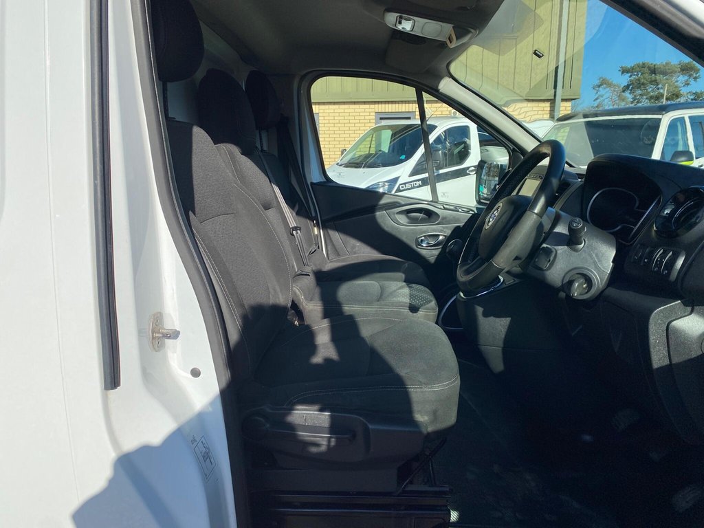 Used Vauxhall Vivaro 2015 for sale - 77920065: Photo 33