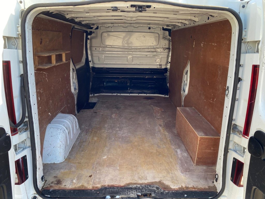 Used Vauxhall Vivaro 2015 for sale - 77920065: Photo 47