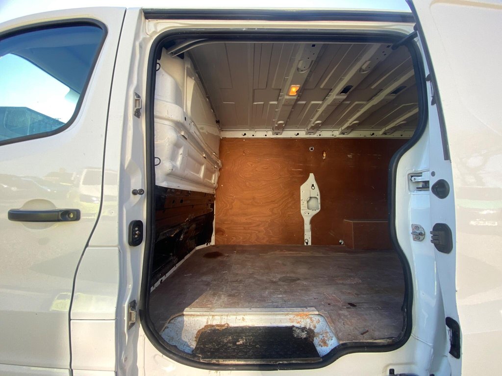 Used Vauxhall Vivaro 2015 for sale - 77920065: Photo 50