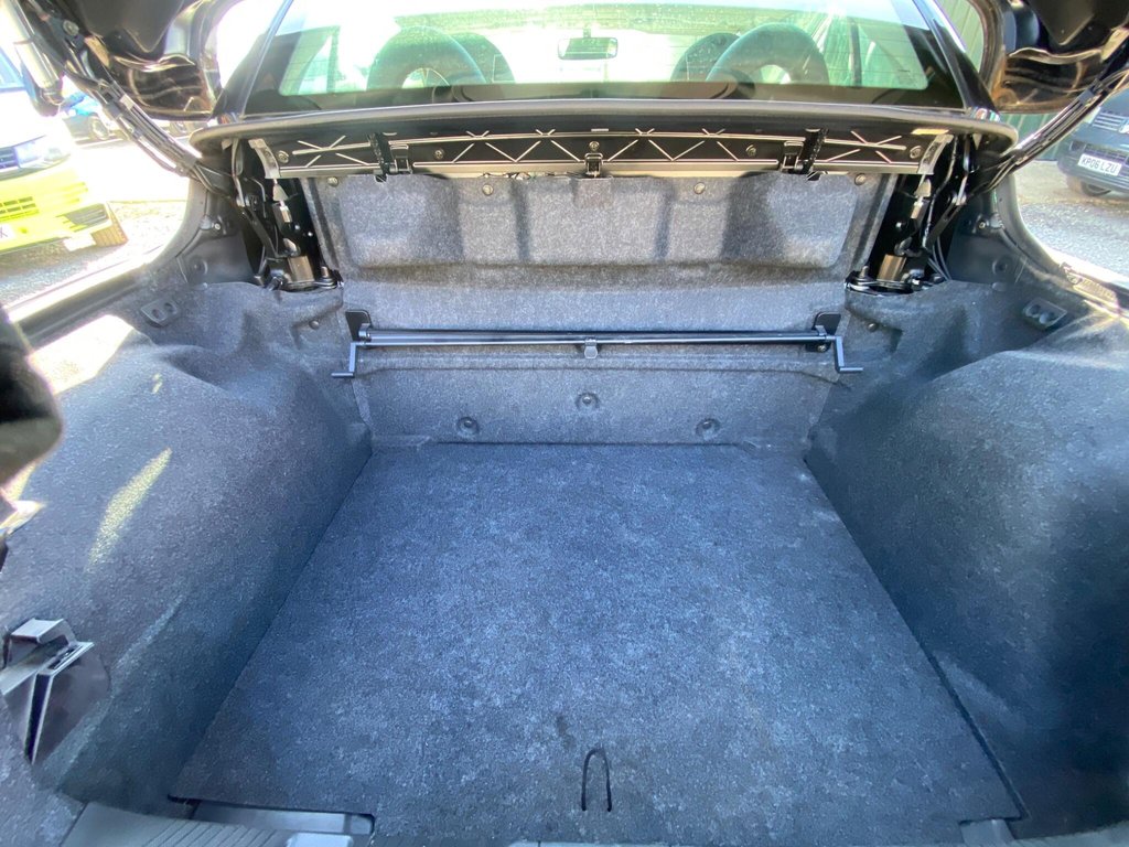 Used Nissan Micra C+C 2006 for sale - 77779952: Photo 16