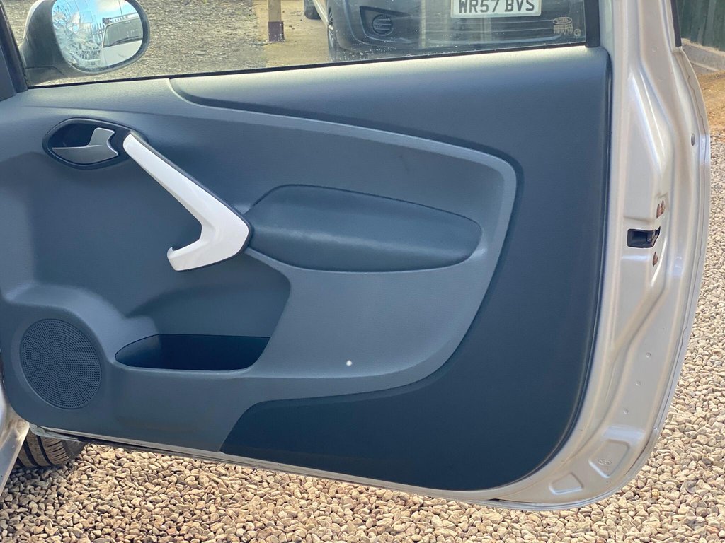 Used Ford Ka 2010 for sale - 76520463: Photo 31