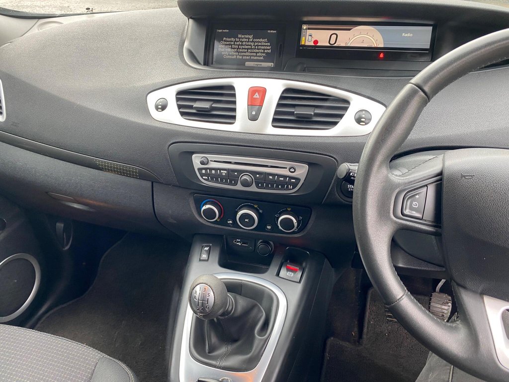 Used Renault Scenic 2011 for sale - 77525815: Photo 33