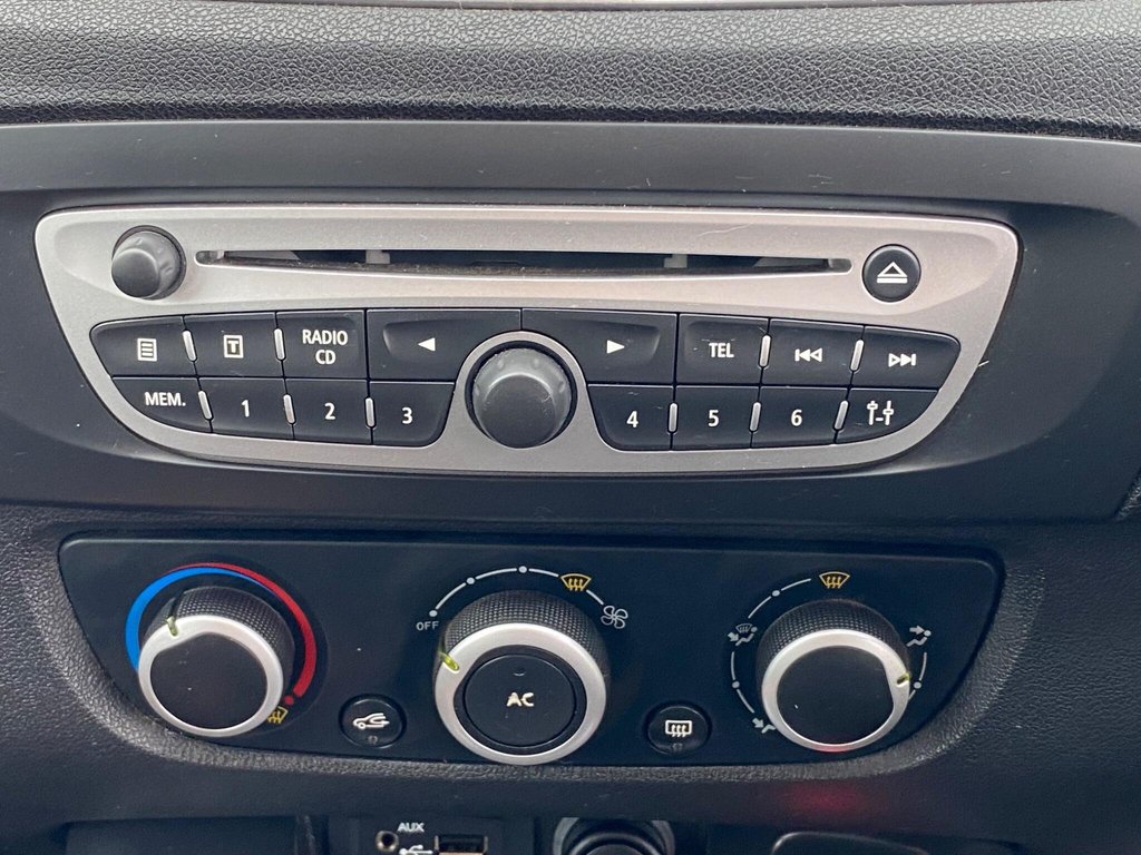 Used Renault Scenic 2011 for sale - 77525815: Photo 35