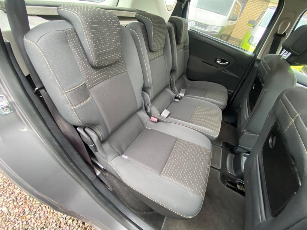 Used Renault Scenic 2011 for sale - 77525815: Photo 48