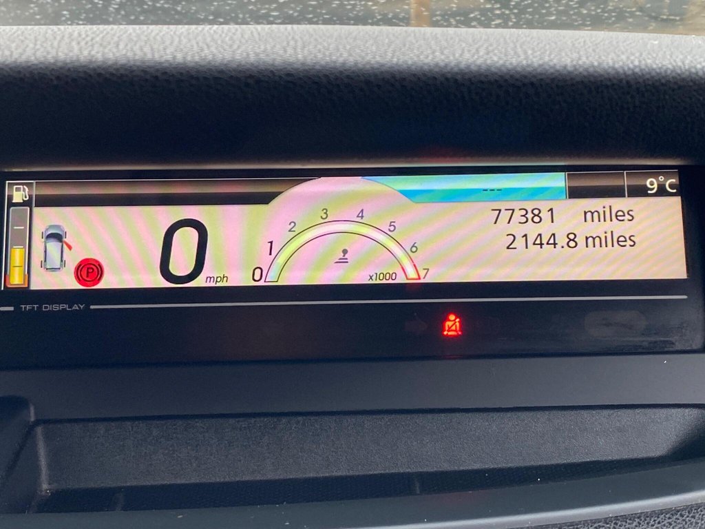 Used Renault Scenic 2011 for sale - 77525815: Photo 8