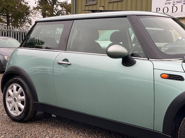 Used MINI Hatch 2002 for sale - 76261308: Photo 27