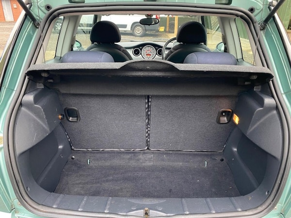 Used MINI Hatch 2002 for sale - 76261308: Photo 49
