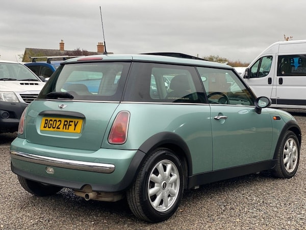 Used MINI Hatch 2002 for sale - 76261308: Photo 5