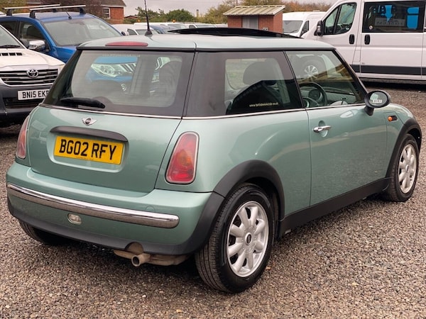 Used MINI Hatch 2002 for sale - 76261308: Photo 6