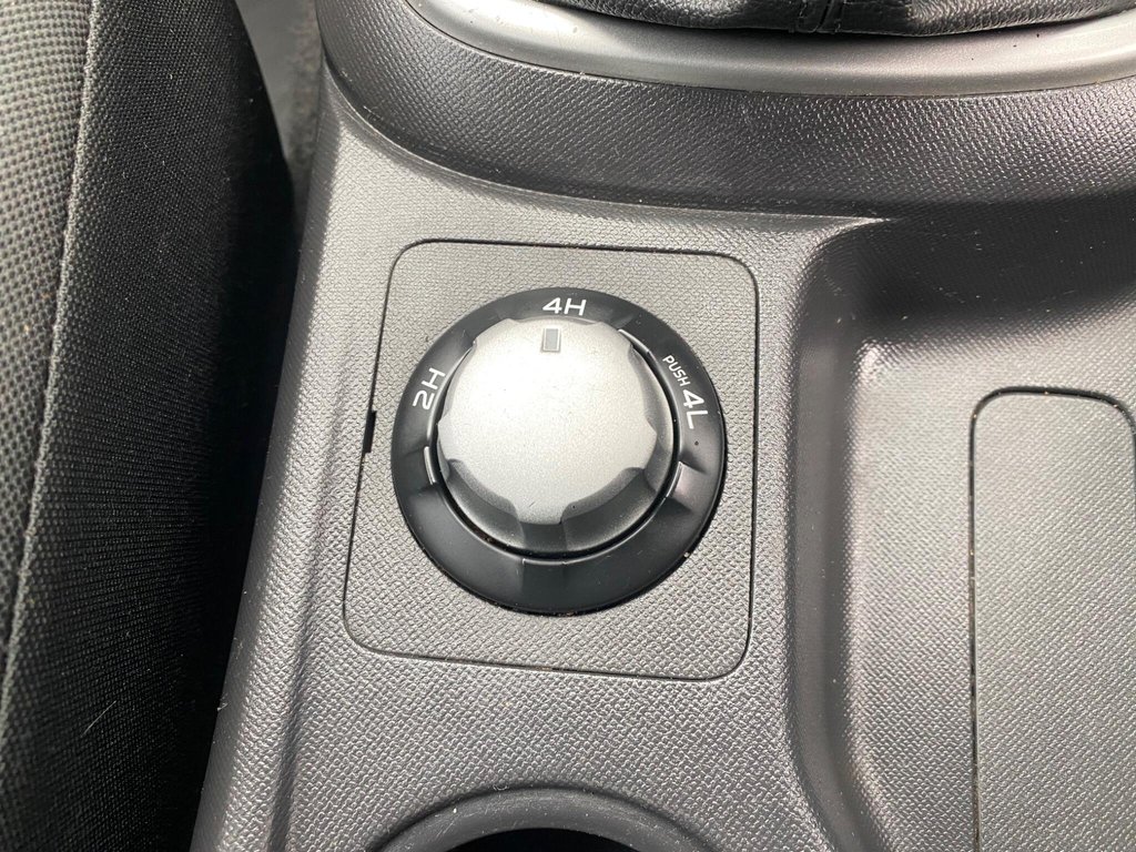 Used Isuzu D-Max 2013 for sale - 78044248: Photo 37