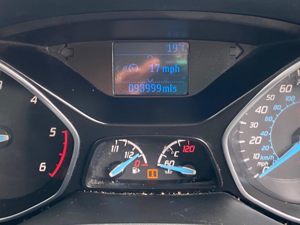 Used Ford Grand C-Max 2014 for sale - 76035102: Photo 10