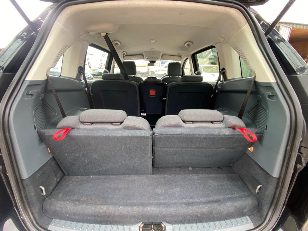 Used Ford Grand C-Max 2014 for sale - 76035102: Photo 50