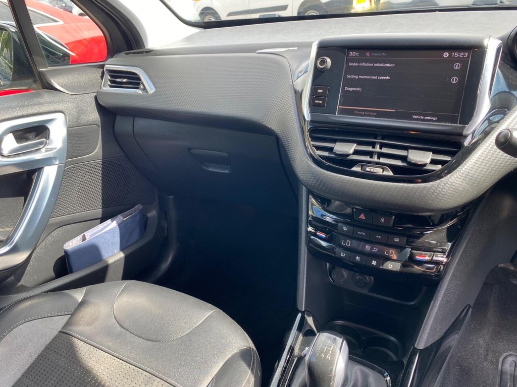 Used Peugeot 2008 2017 for sale - 76035101: Photo 40