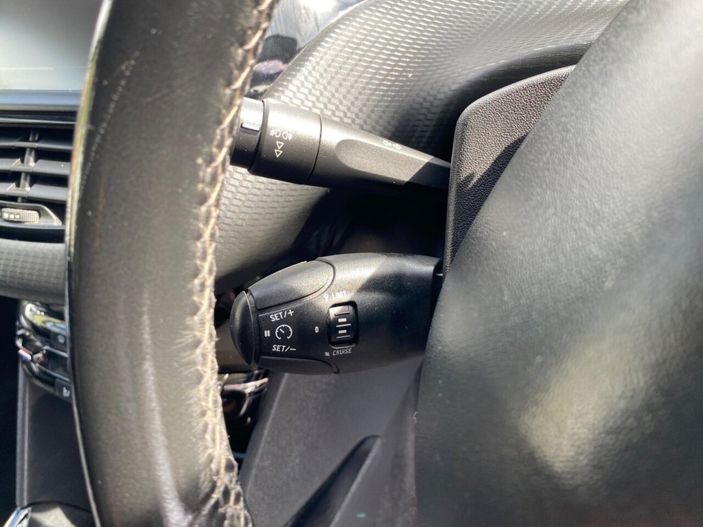 Used Peugeot 2008 2017 for sale - 76035101: Photo 45