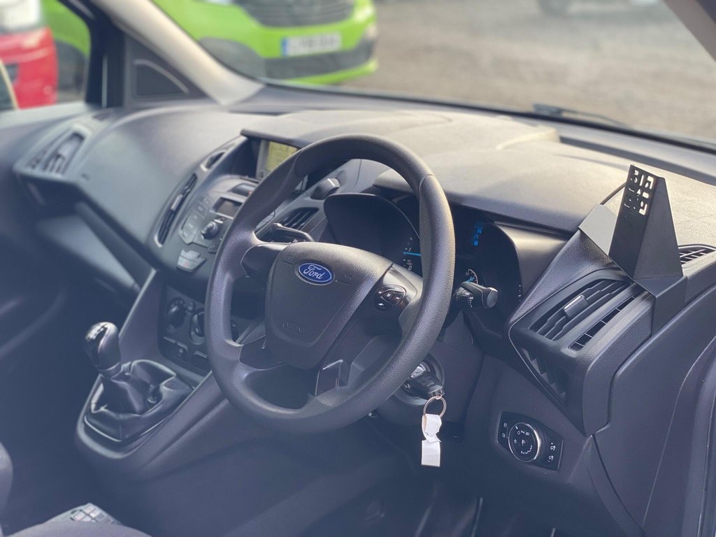 Used Ford Transit Connect 2017 for sale - 77072602: Photo 6